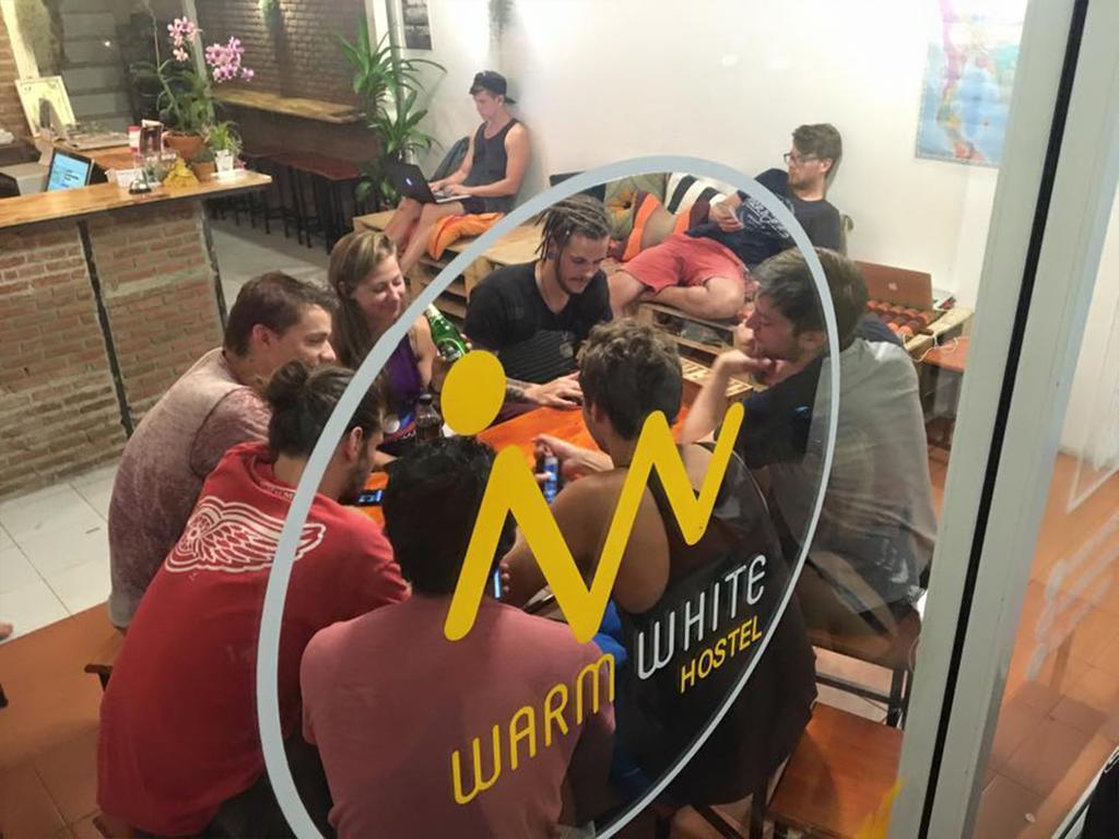 Warm White Hostel Bangkok Ngoại thất bức ảnh